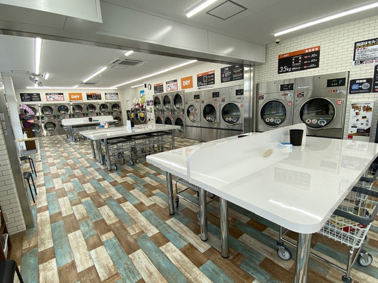 大型コインランドリーデポ新船橋店/66坪メガランドリー オープン！ 最新情報 ランドリー経営と業務用洗濯機器のエキスパート 株式会社
